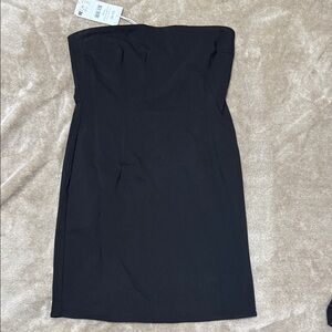 Chic Black Strapless Mini Dress